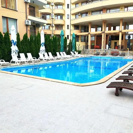 Apartment Modern With Pool & Balcony By Flat Mаnаger *